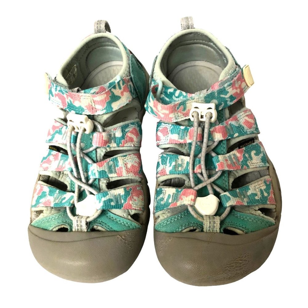 Keen Teal Green & Pink Waterproof & Washable Size: 2 (Big Kid)